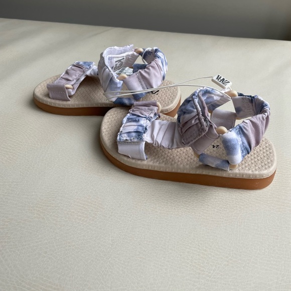 Zara Kids Sandals US 9 - Picture 6 of 16